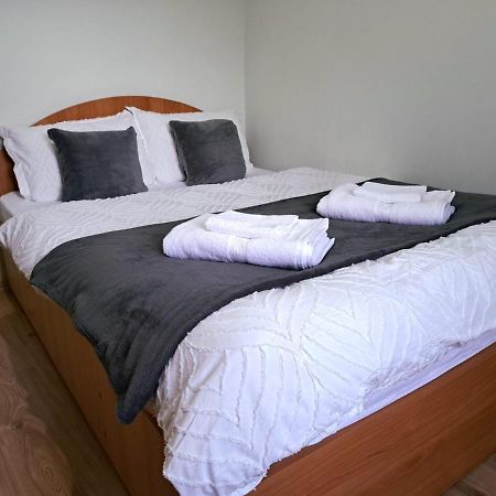 Aviliz Apartament Buşteni Buitenkant foto