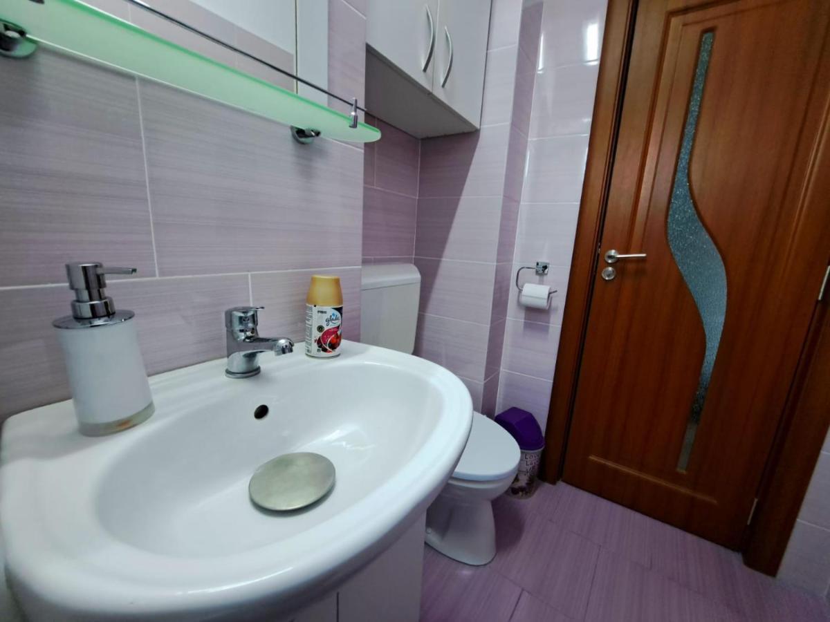 Aviliz Apartament Buşteni Buitenkant foto